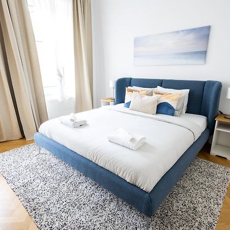 Large Garden-View Balcony Comfort Retreat 1020-Wien Ngoại thất bức ảnh
